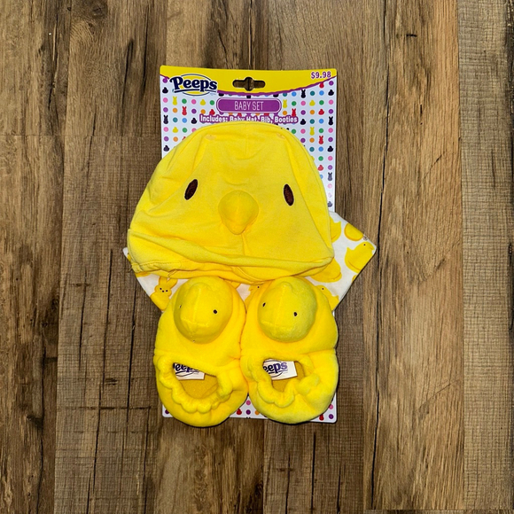Baby Peeps Yellow White Chick Hat Bib Booties Matching Set NEW NWT EASTER - Picture 1 of 5